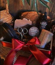Load image into Gallery viewer, 8 PIECE BEARD CARE GIFT SET