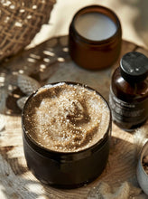Load image into Gallery viewer, SANDALO Sandalwood + Shea Butter + Turmeric + Vitamin E Men's Body Scrub