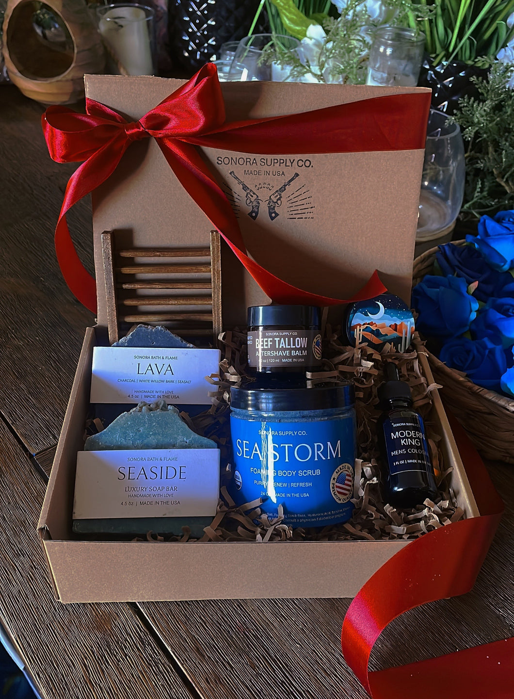 MEN'S BATH & BODY GIFT BASKET